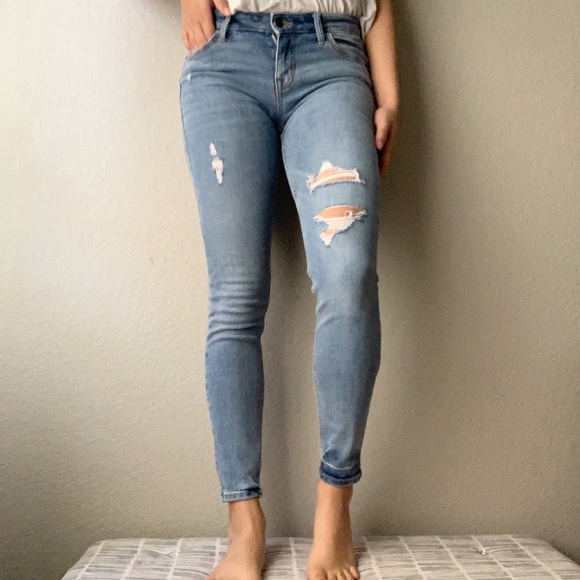 Jeans - Picture 1 of 5